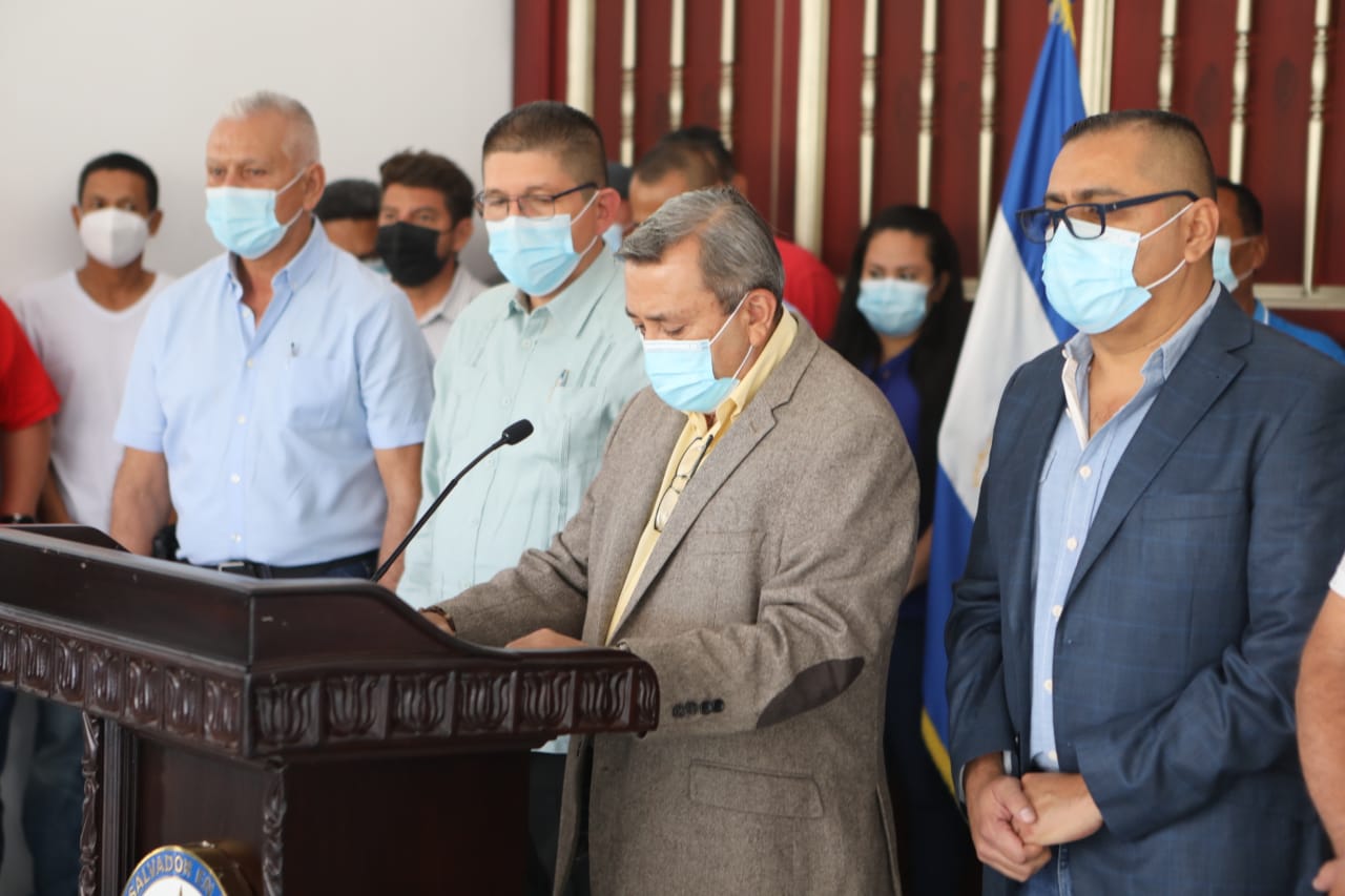 ARENA se divide: Diputados, alcaldes, concejos municipales y exfuncionarios anuncian su renuncia arena-se-divide-diputados-alcaldes-concejos-municipales-y-exfuncionarios-anuncian-su-renuncia